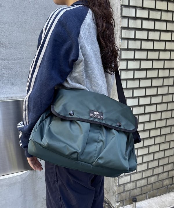 チナツさんの「BEAMS WOMEN｜クレイジー ベースボール ロングスリーブ」を使ったコーディネート