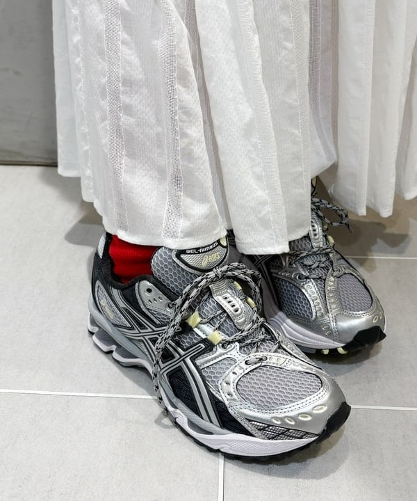 りかちょび/岸本梨佳さんの「BEAMS WOMEN｜リップストップ ディープ トートバッグ S」を使ったコーディネート