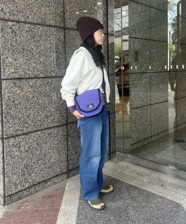 ばるたんさんの「BEAMS WOMEN｜セーラー スウェット フルジップ」を使ったコーディネート