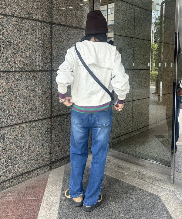 ばるたんさんの「BEAMS WOMEN｜セーラー スウェット フルジップ」を使ったコーディネート