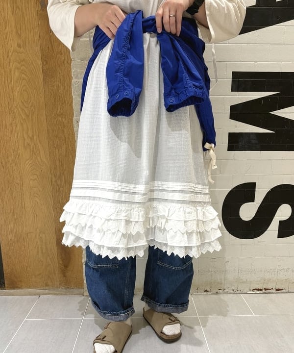 kawaiさんの「BEAMS WOMEN｜ユーロ ヴィンテージ フリル スカート」を使ったコーディネート