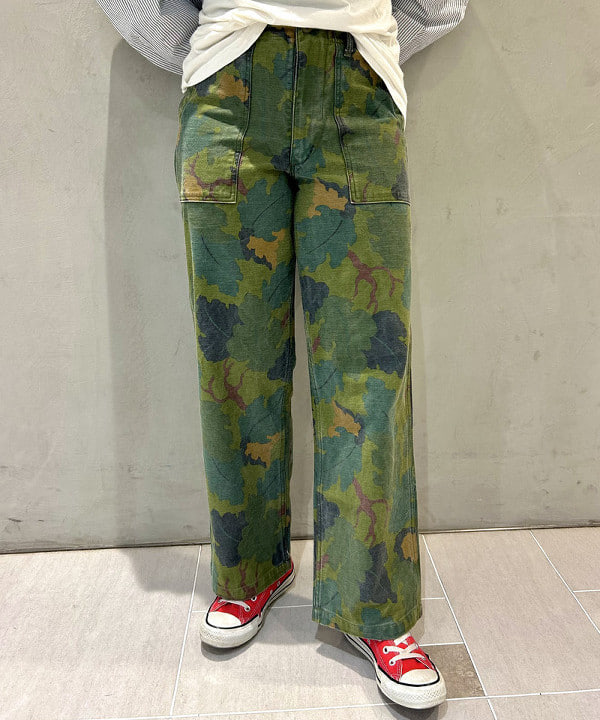 スミレさんの「BEAMS WOMEN｜ビッグ ボタンダウン シャツ」を使ったコーディネート