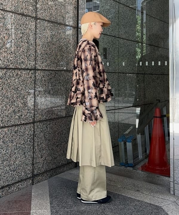 あさひさんの「BEAMS WOMEN｜【別注】Dickies / レイヤード スカート パンツ」を使ったコーディネート