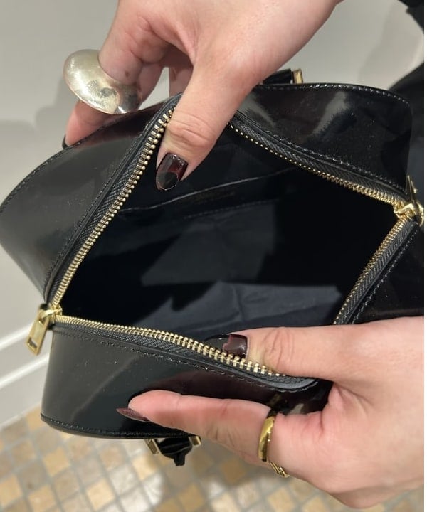 大槻 まひろさんの「BEAMS WOMEN｜ランダム タック ボリューム スカート」を使ったコーディネート