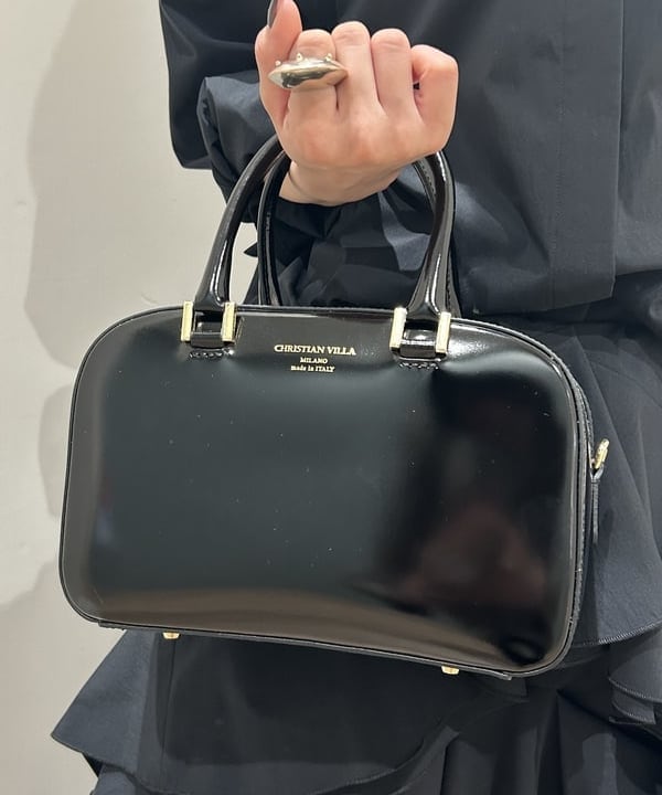 大槻 まひろさんの「BEAMS WOMEN｜ランダム タック ボリューム スカート」を使ったコーディネート