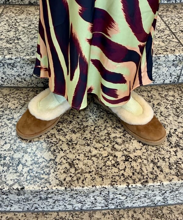 水野 萌香さんの「BEAMS WOMEN｜UGG(R) for Ray BEAMS / MARLENE CONFETTI JACKET」を使ったコーディネート