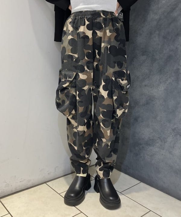 シマダリツコさんの「BEAMS WOMEN｜4ボタン ダブル テーラード ジャケット」を使ったコーディネート