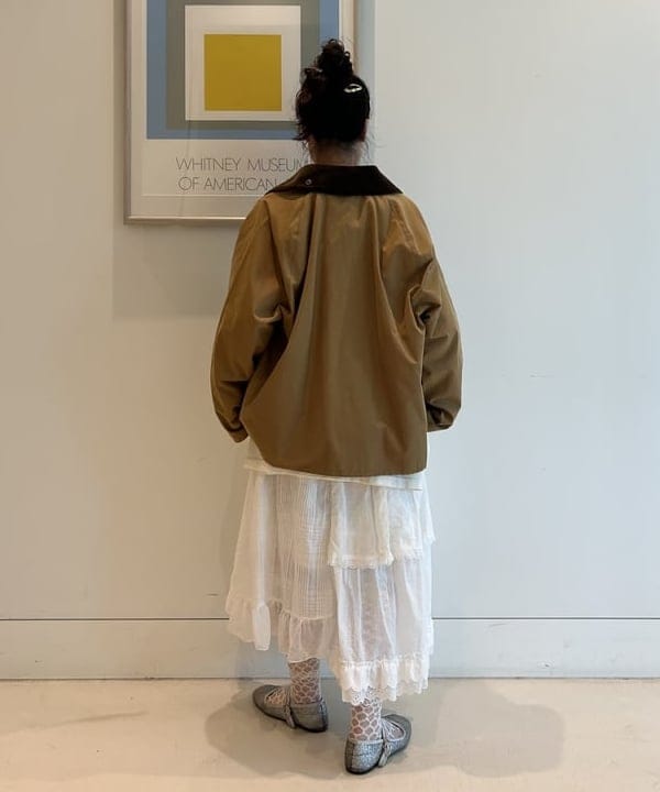 清水 彩乃さんの「BEAMS WOMEN｜【別注】Barbour / Thornbury Jacket」を使ったコーディネート