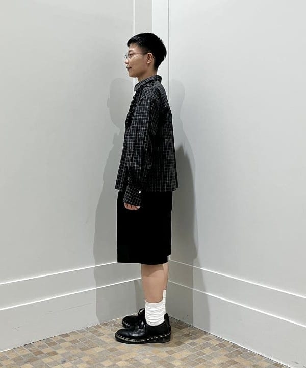 土田 達也さんの「BEAMS WOMEN｜チェック フリル ブレード シャツ」を使ったコーディネート