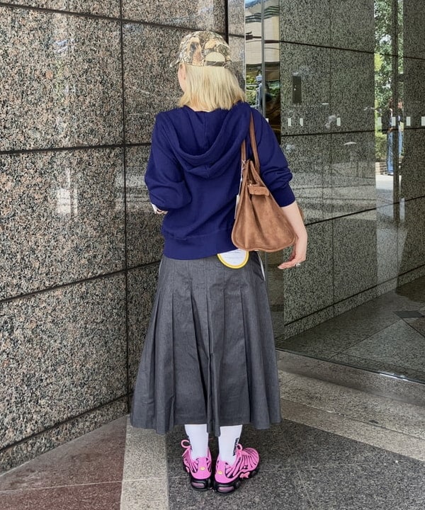 まゆちゃんさんの「BEAMS WOMEN｜【別注】Dickies / レイヤード スカート パンツ」を使ったコーディネート