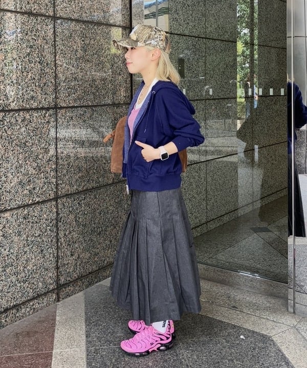 まゆちゃんさんの「BEAMS WOMEN｜【別注】Dickies / レイヤード スカート パンツ」を使ったコーディネート