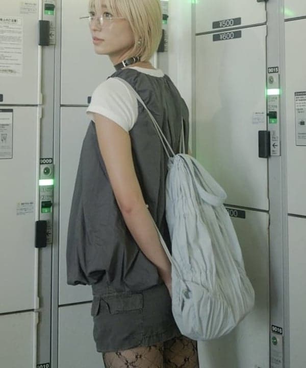 イトウミサキさんの「BEAMS WOMEN｜noeyedia / メガネ "NE462SI"」を使ったコーディネート