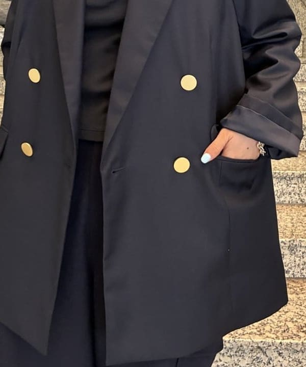 amiriさんの「BEAMS WOMEN｜4ボタン ダブル ブレザー」を使ったコーディネート