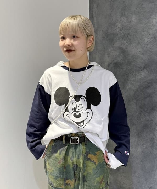 yokoyama shionさんの「BEAMS WOMEN｜BUZZ RICKSON'S / MITCHELL PATTERN CAMOUFLAGE TROUSERS CIVILIAN MODEL」を使ったコーディネート