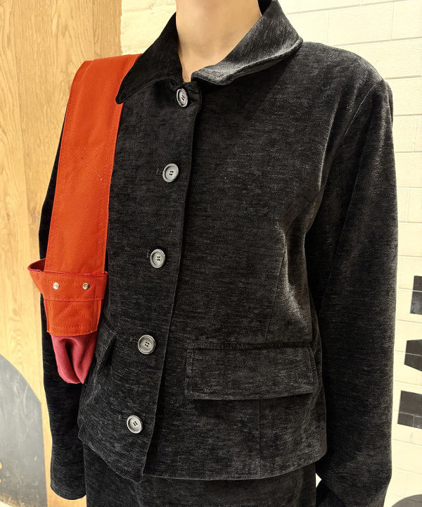 amaさんの「BEAMS WOMEN｜ニュースペーパーバッグ ミニ」を使ったコーディネート