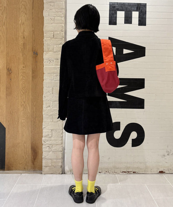 amaさんの「BEAMS WOMEN｜ニュースペーパーバッグ ミニ」を使ったコーディネート