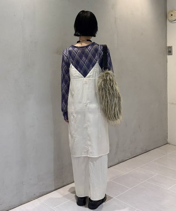 amaさんの「BEAMS WOMEN｜ロング ファー バッグ」を使ったコーディネート