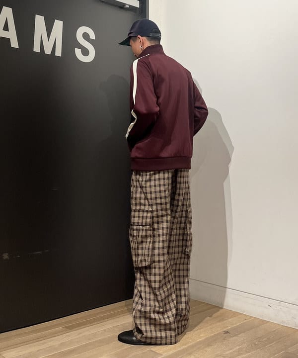 BANさんの「BEAMS WOMEN｜チェック カーゴ パンツ」を使ったコーディネート