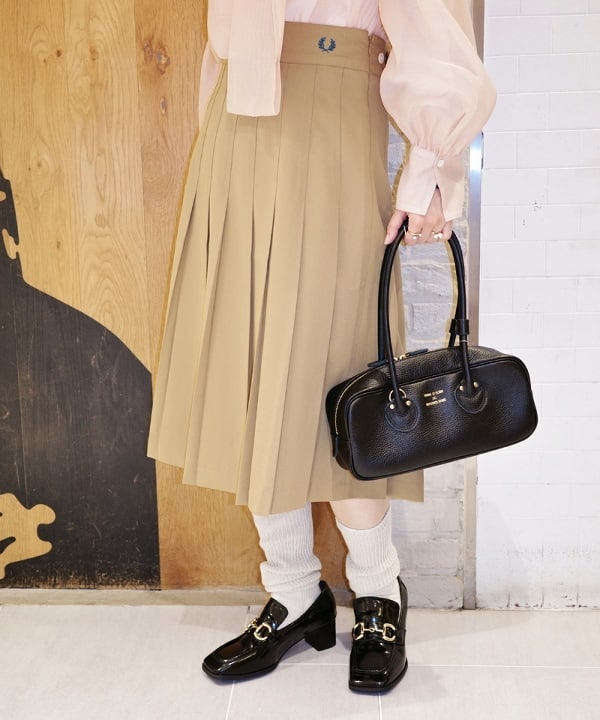 Joさんの「BEAMS WOMEN｜オーガンジー リボンブラウス」を使ったコーディネート