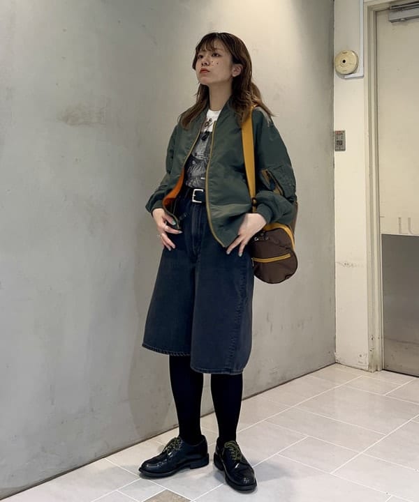 ナツハさんの「BEAMS WOMEN｜【別注】BUZZ RICKSON'S / L2B H-TYP」を使ったコーディネート