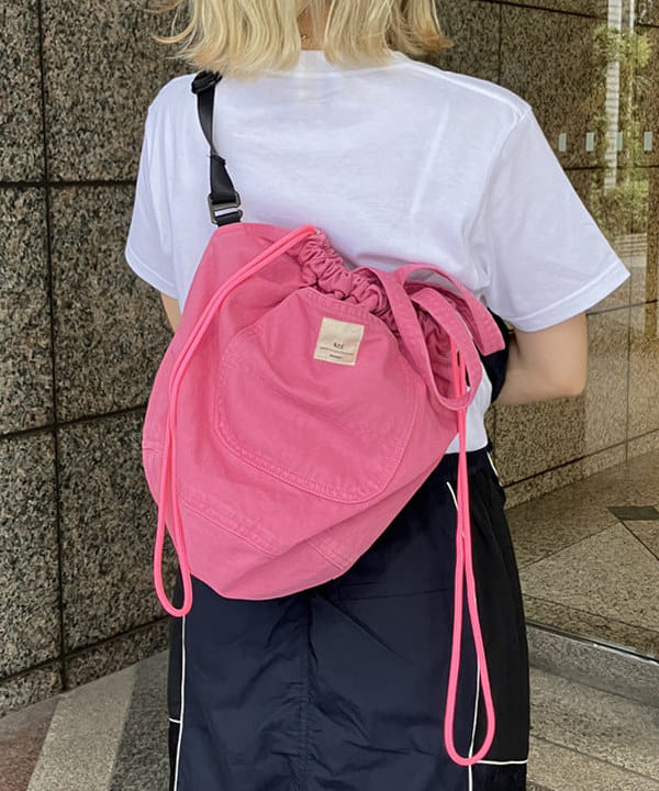 まゆちゃんさんの「BEAMS WOMEN｜レース キリカエ トラック スカート」を使ったコーディネート