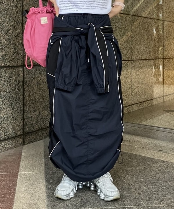 まゆちゃんさんの「BEAMS WOMEN｜レース キリカエ トラック スカート」を使ったコーディネート