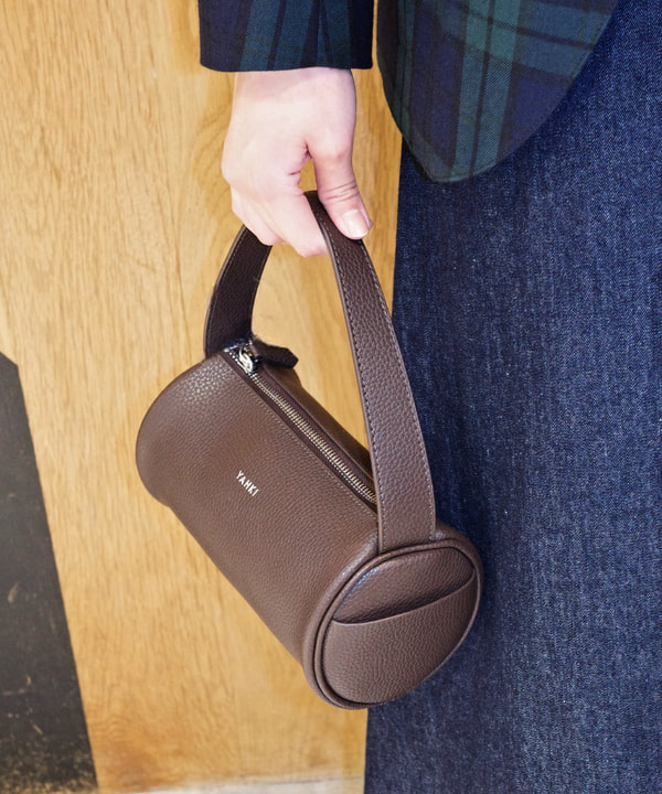 Joさんの「BEAMS WOMEN｜YAHKI / YH-740 HAND BAG」を使ったコーディネート