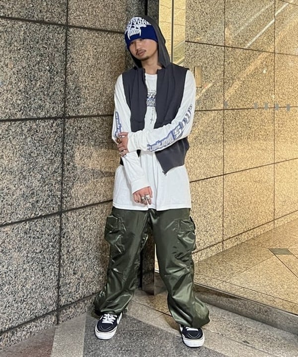 ムファサさんの「BEAMS WOMEN｜スウェット フルジップ パーカー ノースリーブ」を使ったコーディネート