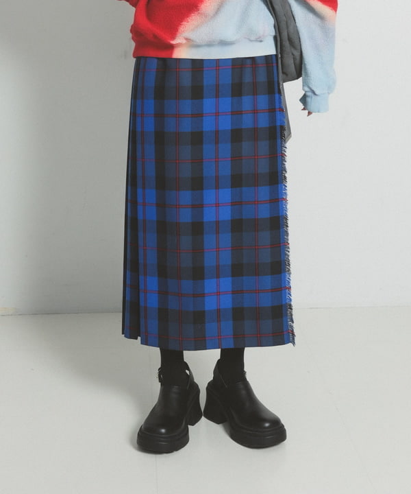 りかちょび/岸本梨佳さんの「BEAMS WOMEN｜ベルテッド ショルダー バッグ」を使ったコーディネート