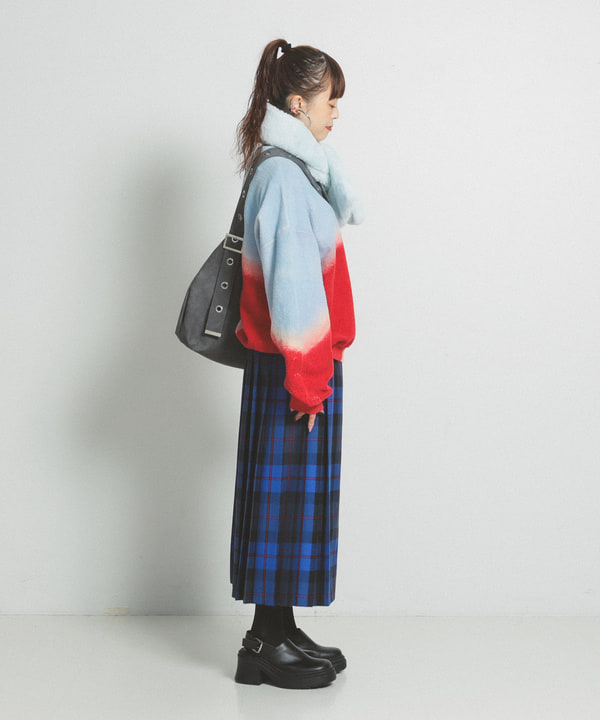 りかちょび/岸本梨佳さんの「BEAMS WOMEN｜ベルテッド ショルダー バッグ」を使ったコーディネート