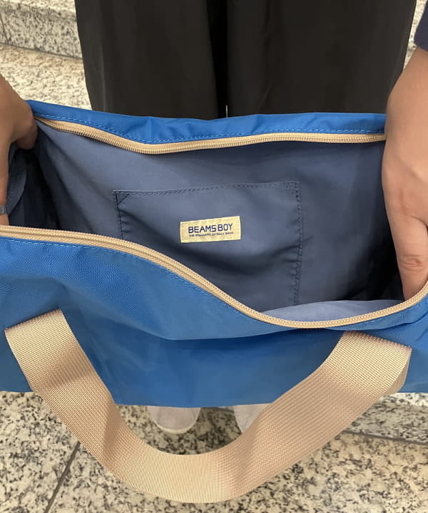 赤羽 花さんの「BEAMS WOMEN｜【別注】Champion / ミッキーマウス / フットボール Tシャツ」を使ったコーディネート