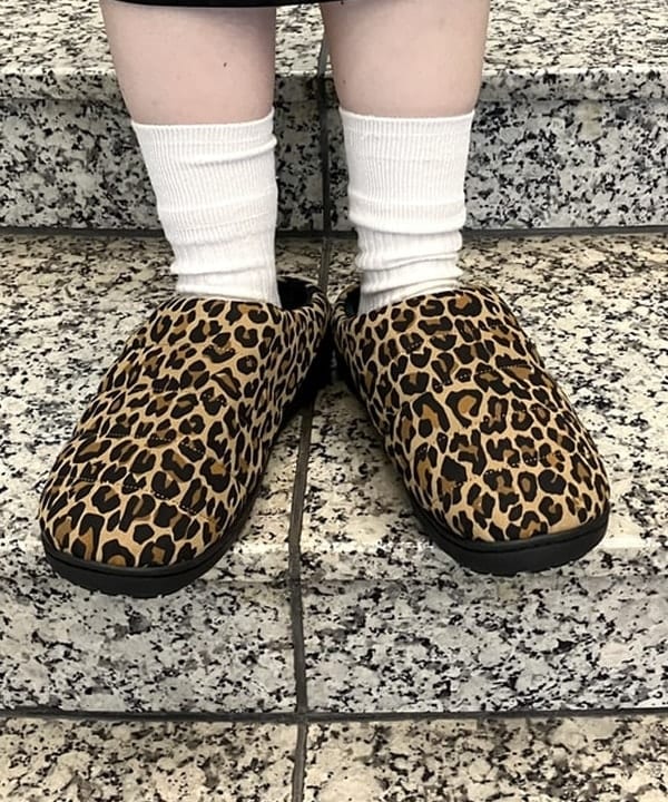 まゆちゃんさんの「BEAMS WOMEN｜【別注】FRED PERRY / Fluffy Crewneck Knit Cardigan」を使ったコーディネート