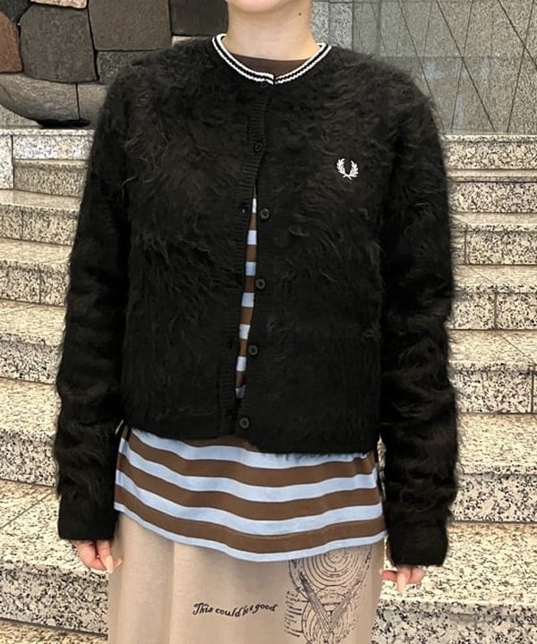 まゆちゃんさんの「BEAMS WOMEN｜【別注】FRED PERRY / Fluffy Crewneck Knit Cardigan」を使ったコーディネート