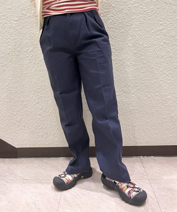 かわい みづきさんの「ヘンリーネック レース カーディガン」を使ったコーディネート