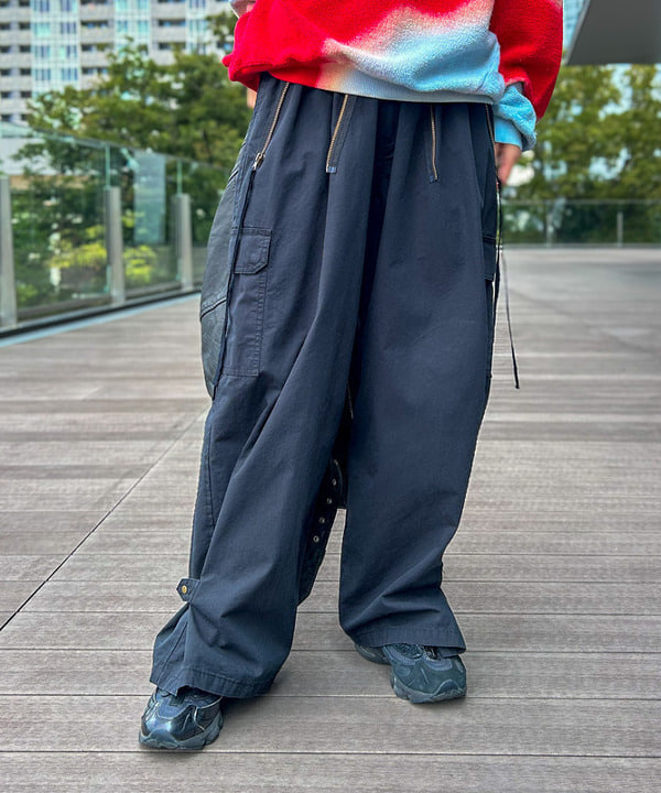 marieさんの「BEAMS WOMEN｜maturely / コットン シルク ジッパー カーゴパンツ」を使ったコーディネート