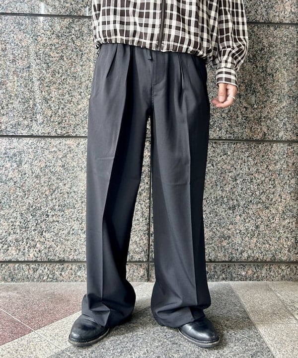 大野 拓海さんの「BEAMS WOMEN｜ワイドショートフィット メッシュ ジップアップ シャツ」を使ったコーディネート