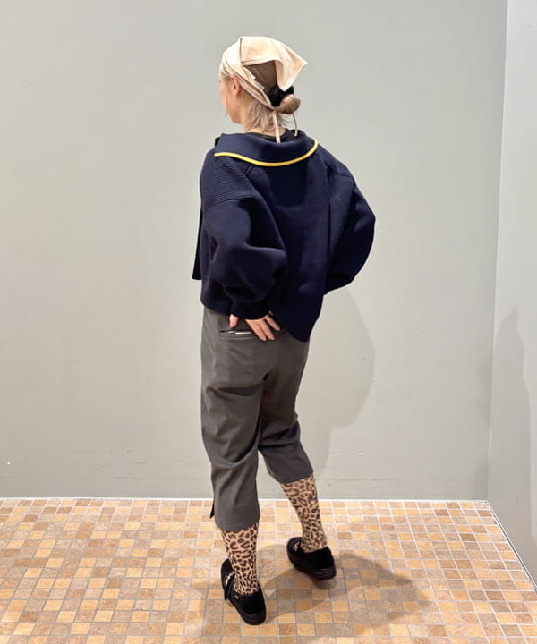 YABUさんの「BEAMS WOMEN｜【別注】FRED PERRY / Tipped Collar Cardigan」を使ったコーディネート