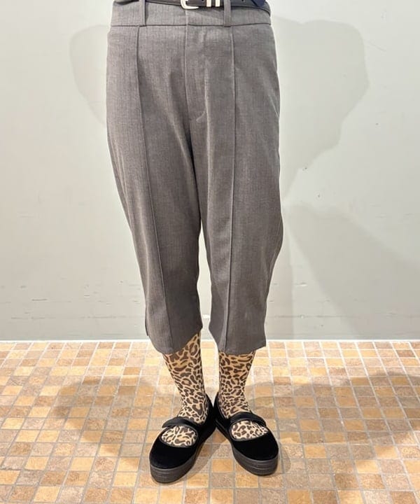 YABUさんの「BEAMS WOMEN｜【別注】FRED PERRY / Tipped Collar Cardigan」を使ったコーディネート