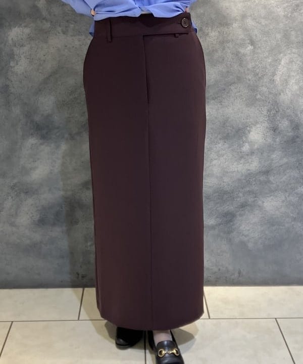 OSUMIさんの「BEAMS WOMEN｜TICCA / ノーカラー ビブヨーク シャツ」を使ったコーディネート