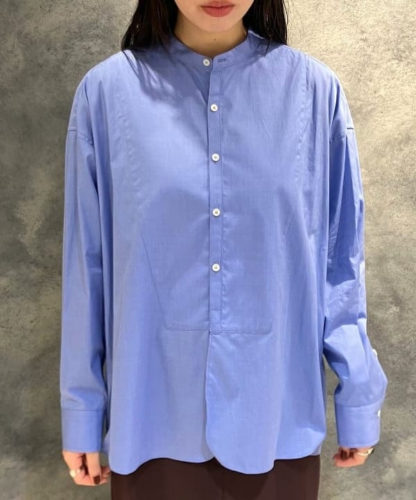 OSUMIさんの「BEAMS WOMEN｜TICCA / ノーカラー ビブヨーク シャツ」を使ったコーディネート