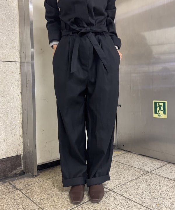 野村 美紅さんの「BEAMS WOMEN｜AK+1 / シルク コットン 丸胴 プルオーバー」を使ったコーディネート