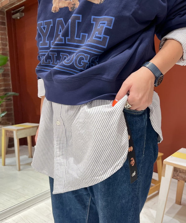 エノモト アミさんの「BEAMS WOMEN｜【別注】THE BOOKSTORE / YALE スウェット 25FW」を使ったコーディネート