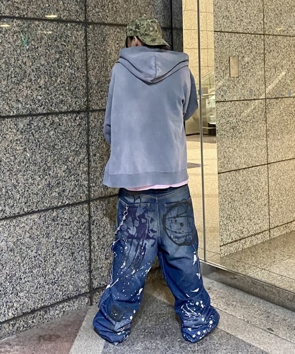 はるひむさんの「BEAMS WOMEN｜ワイドショートフィット フェード フルジップ フーディー」を使ったコーディネート