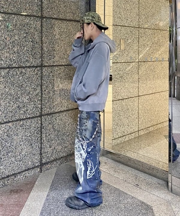 はるひむさんの「BEAMS WOMEN｜ワイドショートフィット フェード フルジップ フーディー」を使ったコーディネート