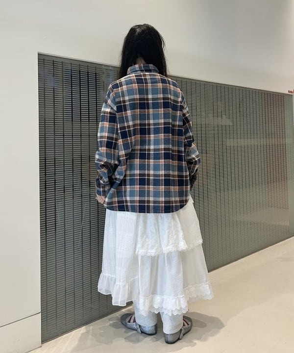 清水 彩乃さんの「BEAMS WOMEN｜【別注】TORI-TO / ティアード スカート」を使ったコーディネート