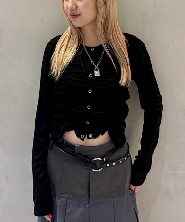 ヒカリさんの「BEAMS WOMEN｜リブ シャーリング カーディガン」を使ったコーディネート