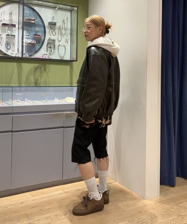 れいなさんの「BEAMS WOMEN｜フェイクレザー フライト ジャケット」を使ったコーディネート