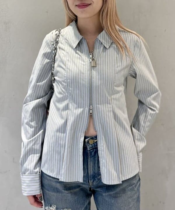 ヒカリさんの「BEAMS WOMEN｜ストライプ ジップ シャツ」を使ったコーディネート