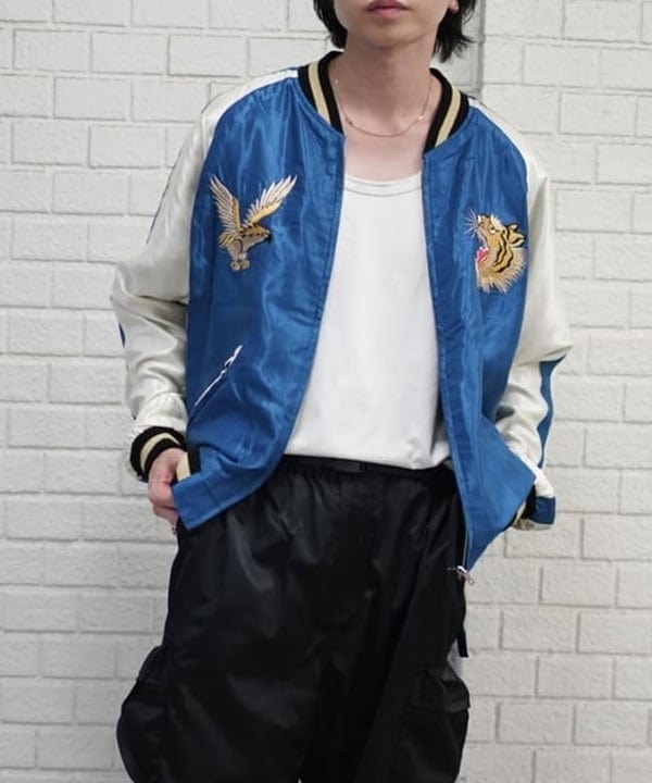 SUDOさんの「BEAMS WOMEN｜【別注】Gramicci / シャイニーナイロン 6ポケットパンツ」を使ったコーディネート