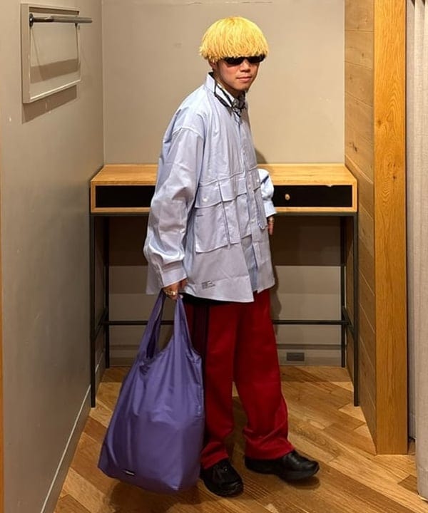 三宅 康平さんの「BEAMS WOMEN｜New Balance / 1906R」を使ったコーディネート